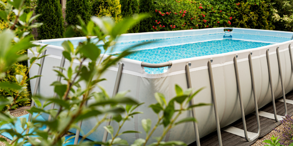 Escalier piscine hors sol